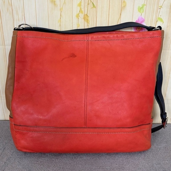 COACH Color Block Hobo Bag F24369 Vermillion Park Orange - Picture 2 of 16